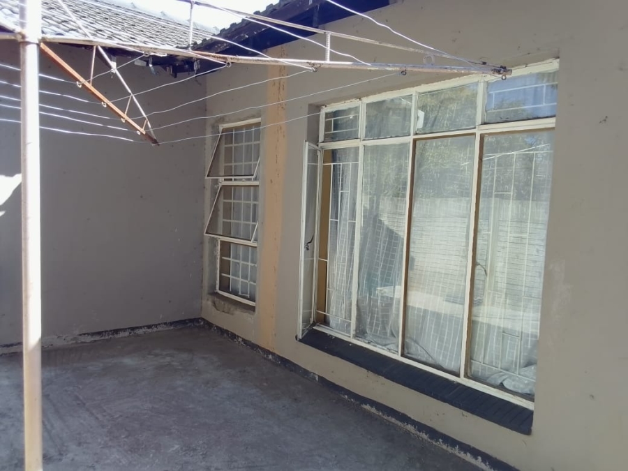 To Let 1 Bedroom Property for Rent in Oos Einde North West